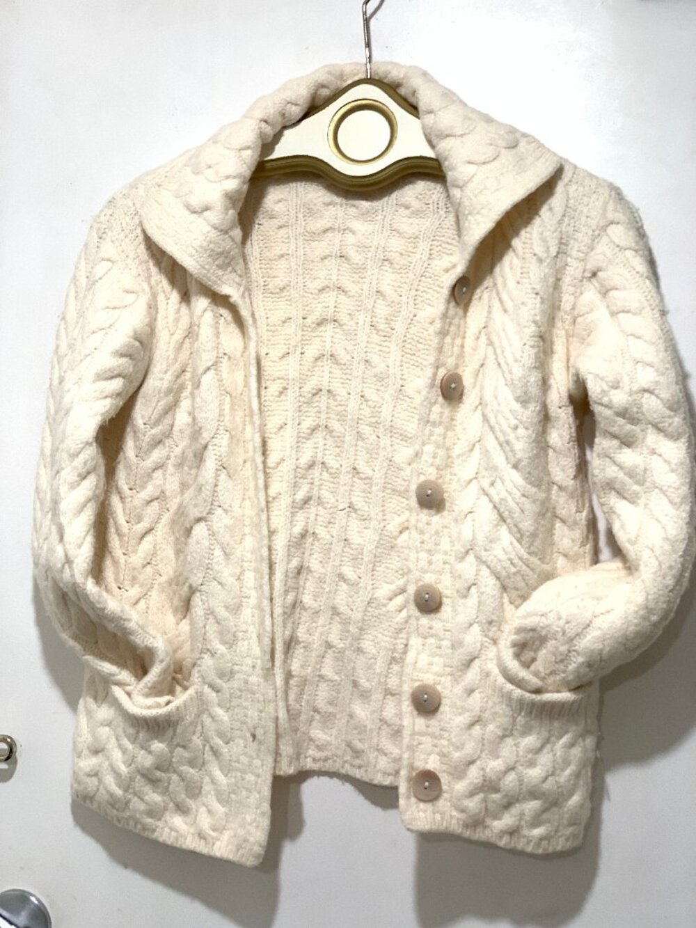VINTAGE ARAN SUPPER SOFT MERINO WOOL CABLE KNIT SWEATER CARDIGANS SIZE S